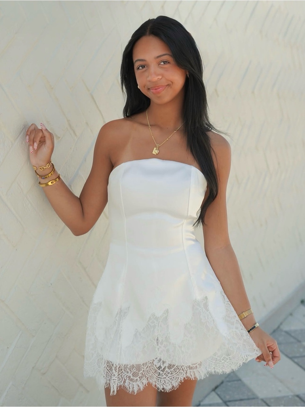 AMANDA UPRICHARD Romilly Romper in White M